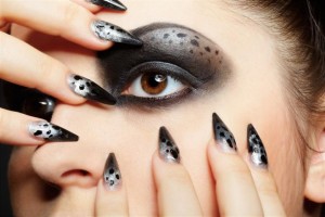 Make up passend zur Maniküre wählen Make up passend zur Maniküre wählen